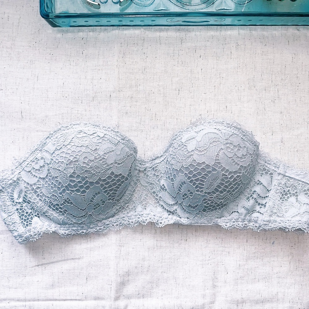 White lace bra